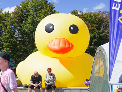 INSTORE TV WERBUNG ENTEN-RENNEN CHEMNITZ